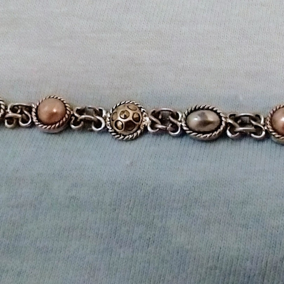 Liz Claiborne Metal Stone Bracelet - Picture 3 of 10